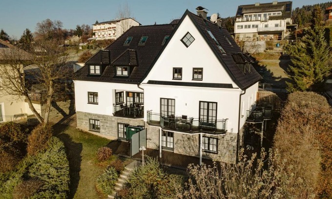 Velden am Worther See Apartment | Haus Aussicht - Ferienwohnungen Velden