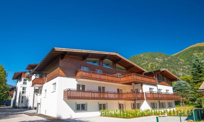 Bad Hofgastein Apartment | Haus Breitenfellner by AlpenTravel