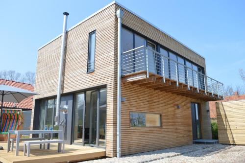 Klausdorf House | Haus Charly Exklusives Architektenhaus Holzbauweise Fehmarn, strandnah