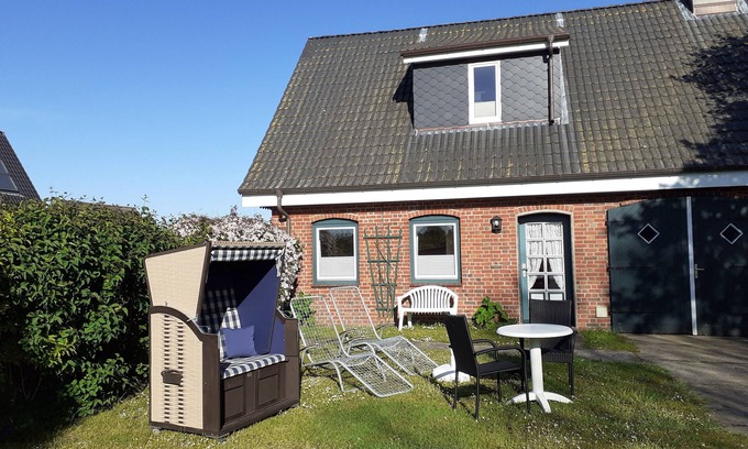 Alkersum Apartment | Haus Dorfschmiede, Whg. Seehund