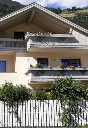 Sand in Taufers Apartment | Haus Martina