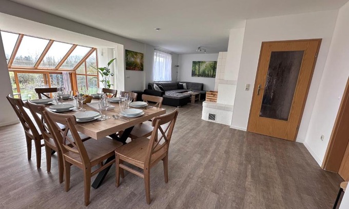 Bad Doberan Apartment | Haus Ostseesprung - Fewo Sarah Hochparterre gratis WLAN, Parkplatz und gem Garten