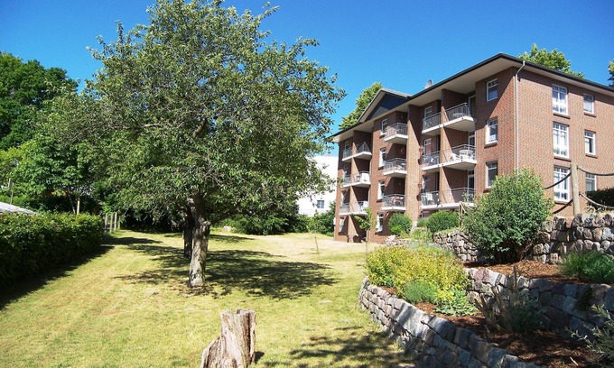 Zinnowitz Apartment | Haus Roland - Apartment 10 with use of swimming pool & sauna - Apartment 10