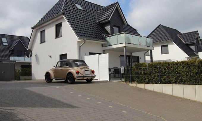 Muritz House | Haus Seeblick Modern retreat