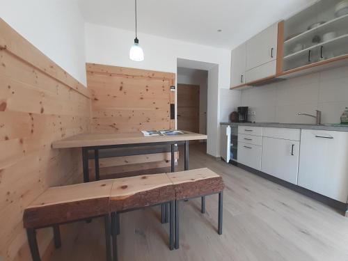 Naturno Apartment | Haus Talblick "Neuräutl" Ferienwohnung 2