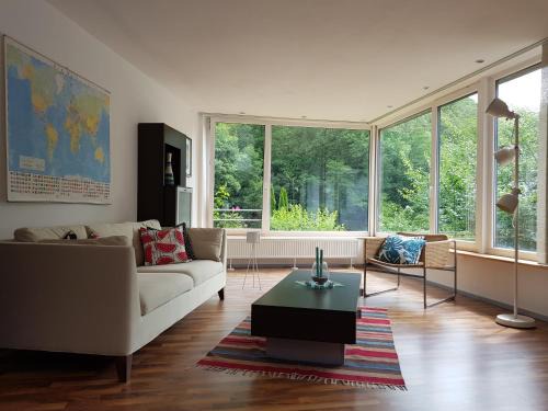Nideggen House | Haus Waldblick