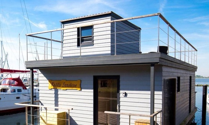Burgstaaken Apartment | Hausboot für 6 Gäste mit 34m² in Fehmarn OT Burgstaaken