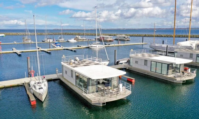 Tarnewitz Boat Rental | Hausboot in Boltenhagen