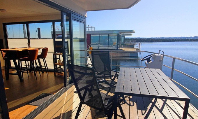 Tarnewitz Boat Rental | Hausboot in Boltenhagen