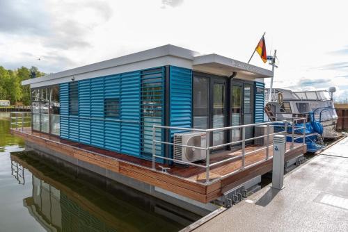 Peenemuende Boat Rental | Hausboot LP7
