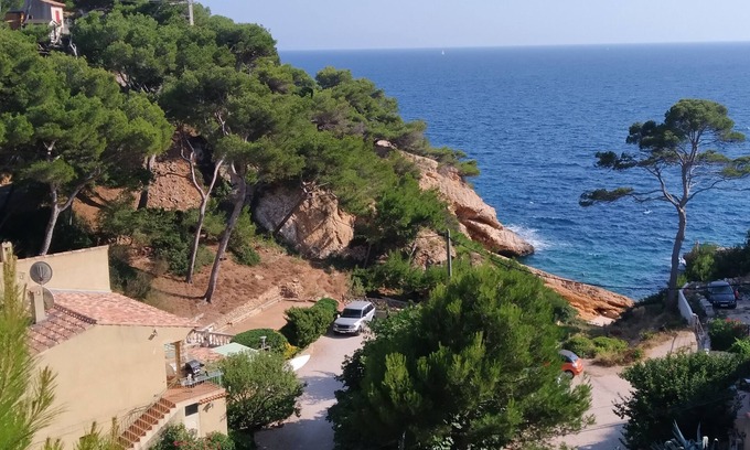 Ensues-la-Redonne Villa | Haut de Villa facing the sea