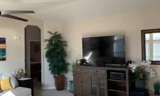 Needles House | Havasu Lake CA -3 bed, 2 bath Amazing get away