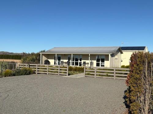 Havelock North House | Havelock Cottage - Pukeko Nest