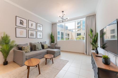 Al Quoz Apartment | HAVN - 1 Bedroom in Downtown, 10mins to Dubai Mall