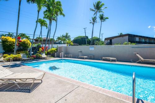 Napili Apartment | Hawaii Condo with Balcony Less Than 1 Mi to Kapalua Beach!