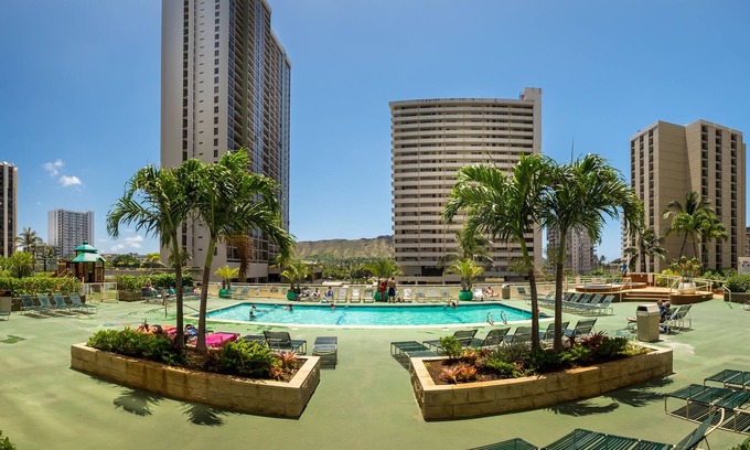 Waikiki Apartment | Hawaiian Sun Holidays