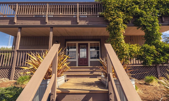 Woodacre House | Hawk View Home in Woodacre