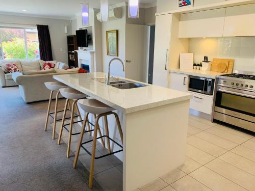 Napier House | Hawke's Bay Haven