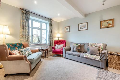 Baslow House | Hawkfield