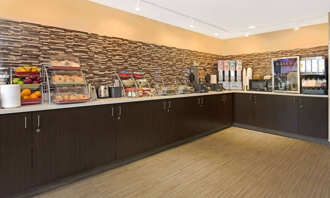Sharonville Hotel | Hawthorn Extended Stay by Wyndham Cincinnati/Sharonville