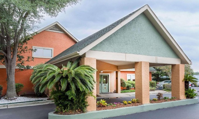 North Charleston Hotel | Hawthorn Suites By Wyndham North Charleston