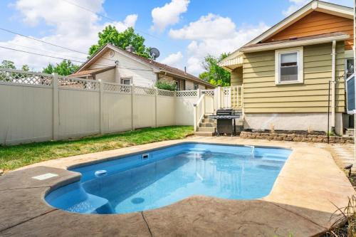Dayton House | Hazel Ave