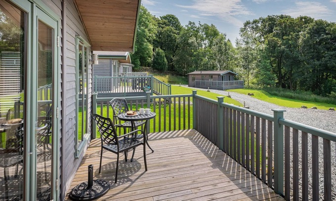 Windermere Cabin | Hazel Lodge - a holiday lodge that sleeps 2 with an en-suite
