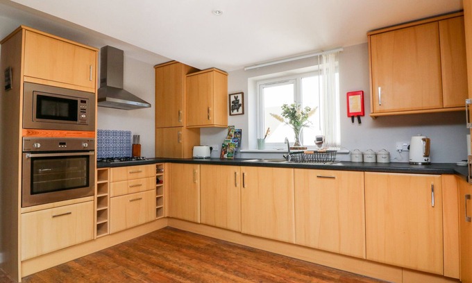 Kingswear Cottage | Hazelwood Lodge
