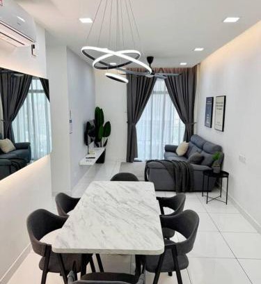 Taman Bukit Mewah Apartment | HCK10 Platino 3minWalk Paradigm Near Sutera JB