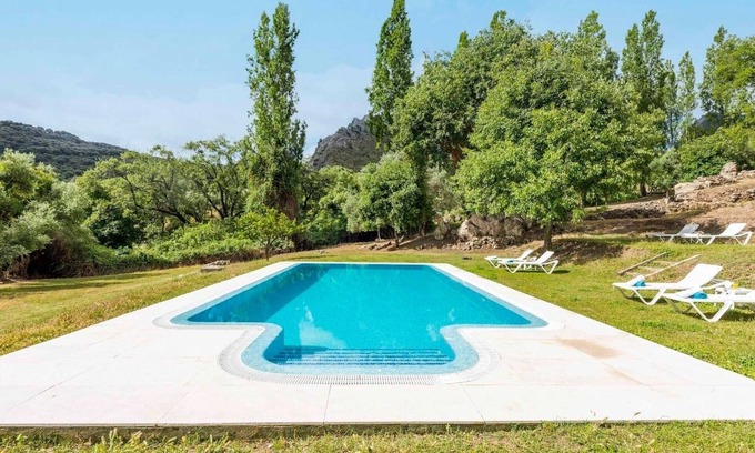 Grazalema Villa | Hda P. Nacional Grazalema by Ruralidays