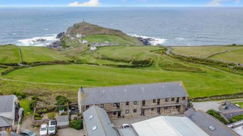 St Just House | Headland View