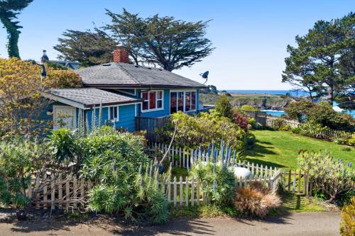 Mendocino House | Headlands Cove - Retreat