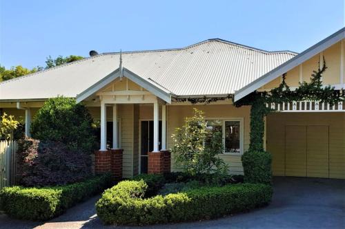 Healesville House | Healesville House - Fig Tree House