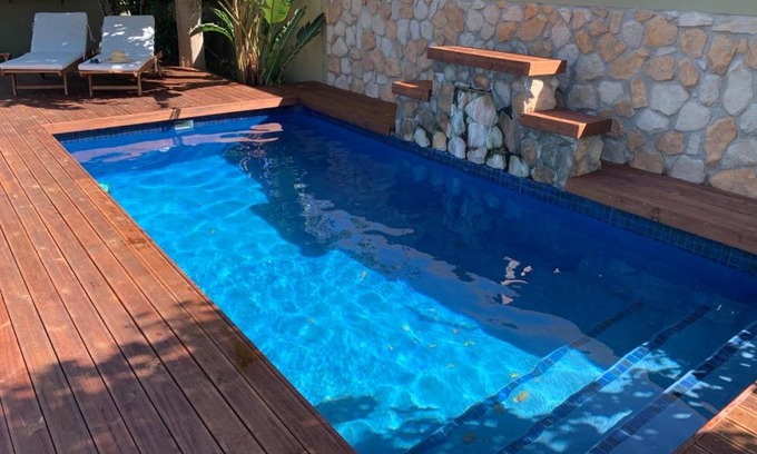 Constantia Apartment | Heart of Constantia - SOLAR POWERED