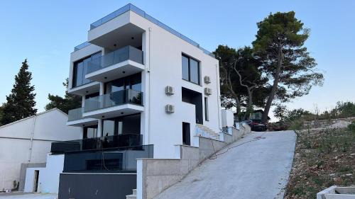 Loviste Apartment | Heart of Lovište