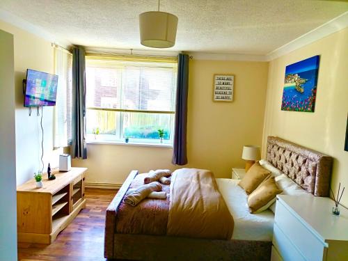 Telford Apartment | Heart of Telford Stylish 2-Bedroom