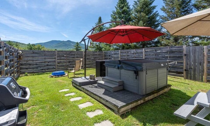 Twin Mountain Cottage | Heart of the White Mountains Cottage w Hot Tub! #3