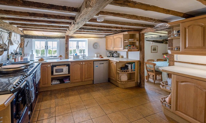Woodbridge Cottage | Heart's Ease in Dallinghoo nr Woodbridge - Air Manage Suffolk