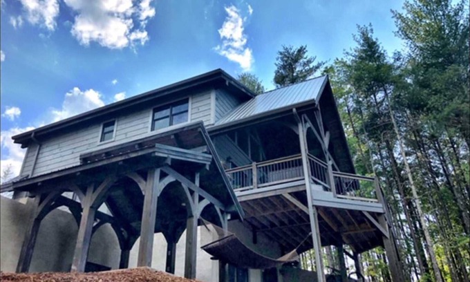 Nebo House | Heart Song Cabin at Lake James. The Views!