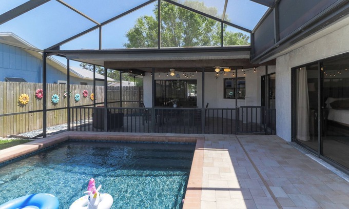 Lake Sarasota House | Heated Pool, Grill w/Patio Dining, Family Fun, Free Streaming & Board Games!