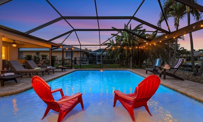 Eight Lakes House | Heated Pool, Gulf Access, Dock, Tiki Hut - The Lucky Pelican - Roelens