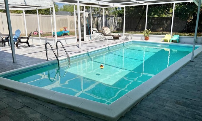 Clearwater House | Heated Pool Home near Clearwater Beach