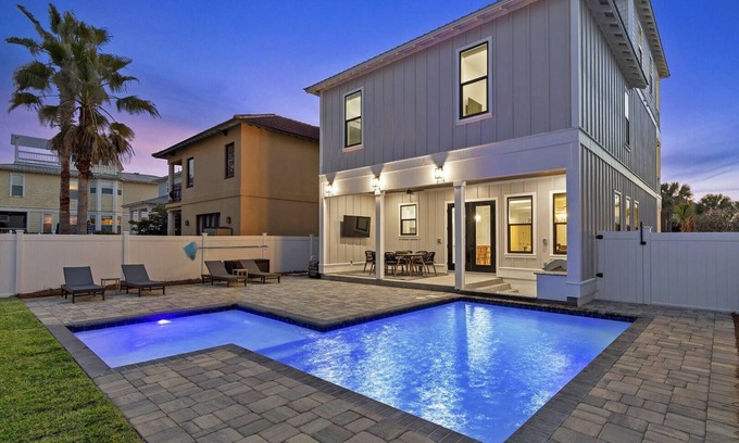 Emerald Waters Village House | Heated Pool, LSV, Steps to Beach! | Salty Sisters