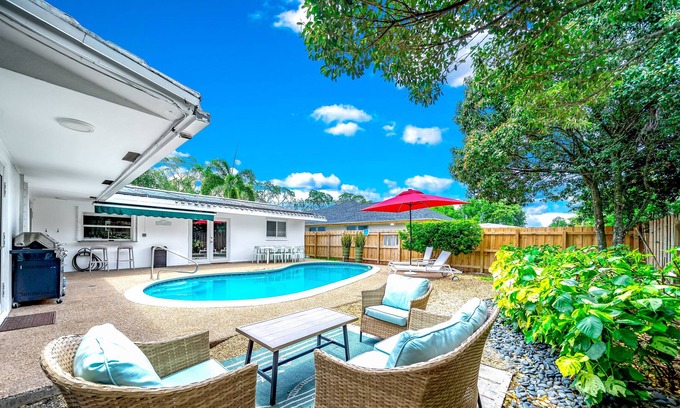 Imperial Point House | Heated Pool Oasis! Game Room + 1 Mile To Beach!