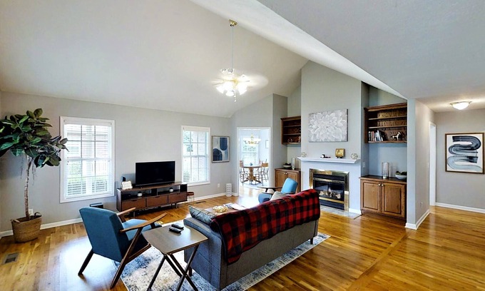Cookeville House | Heathwood Hideaway with Cozy 3-bedroom house just outside the city limits