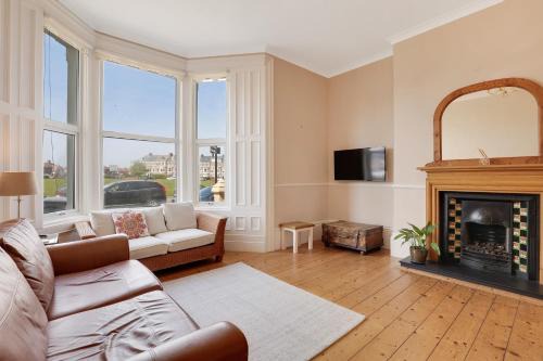 Tynemouth Apartment | Heaton House Apartment - North East Escapes