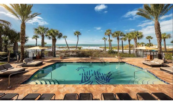 Siesta Key Hotel | Heaven on earth on Siesta Key Beach