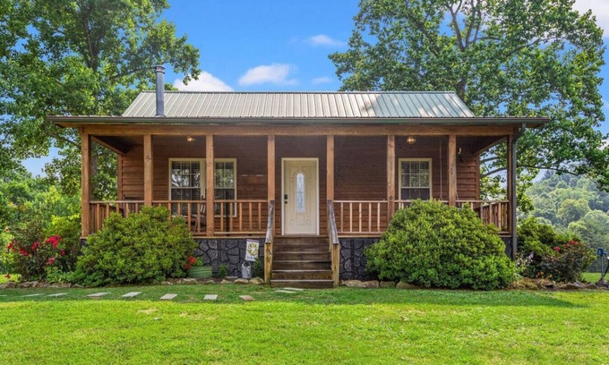 Beattyville Apartment | Heavenly Hideaway - near Red River Gorge, KY