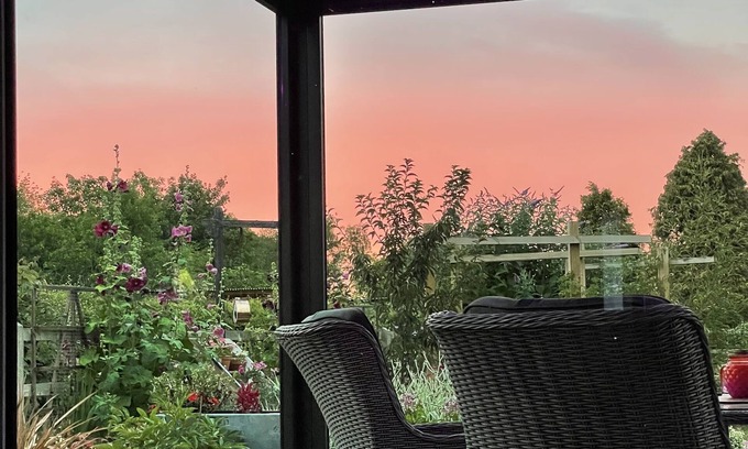 Ipswich House | Heavenly hideout positioned for easy access to Ipswich and entire Suffolk coast