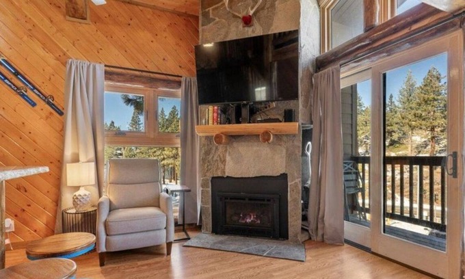 Tahoe Village Condo | Heavenly Ski Retreat
